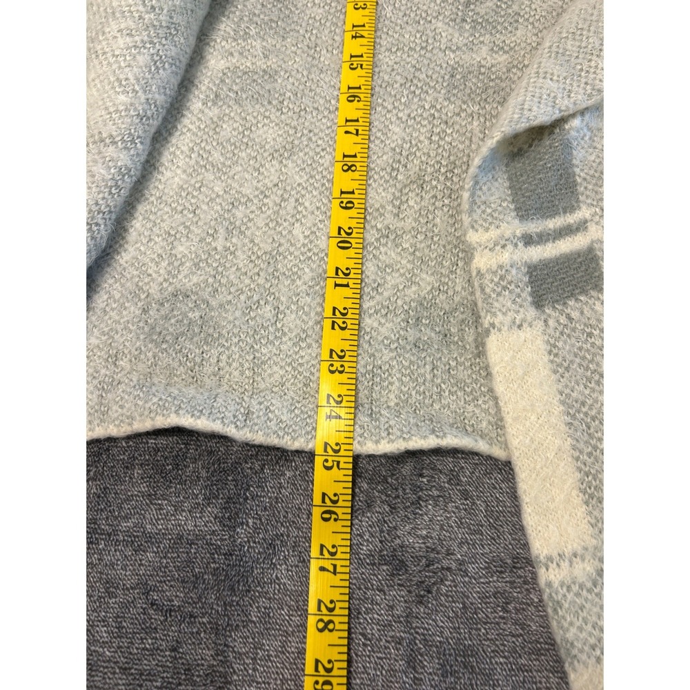 Women Gray Cream Plaid Open Front Knit Vest Sleeveless Cardigan RN 136556 - Picture 7 of 7